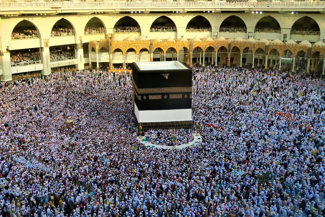 ka'bah - masjidil haram di musim haji